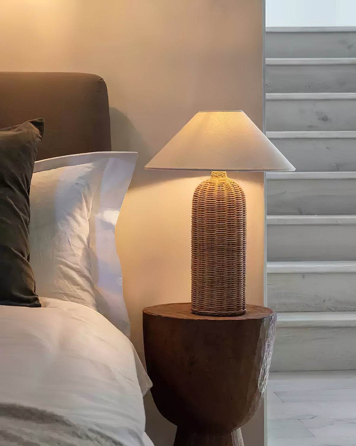 Orelinaya Table Lamp