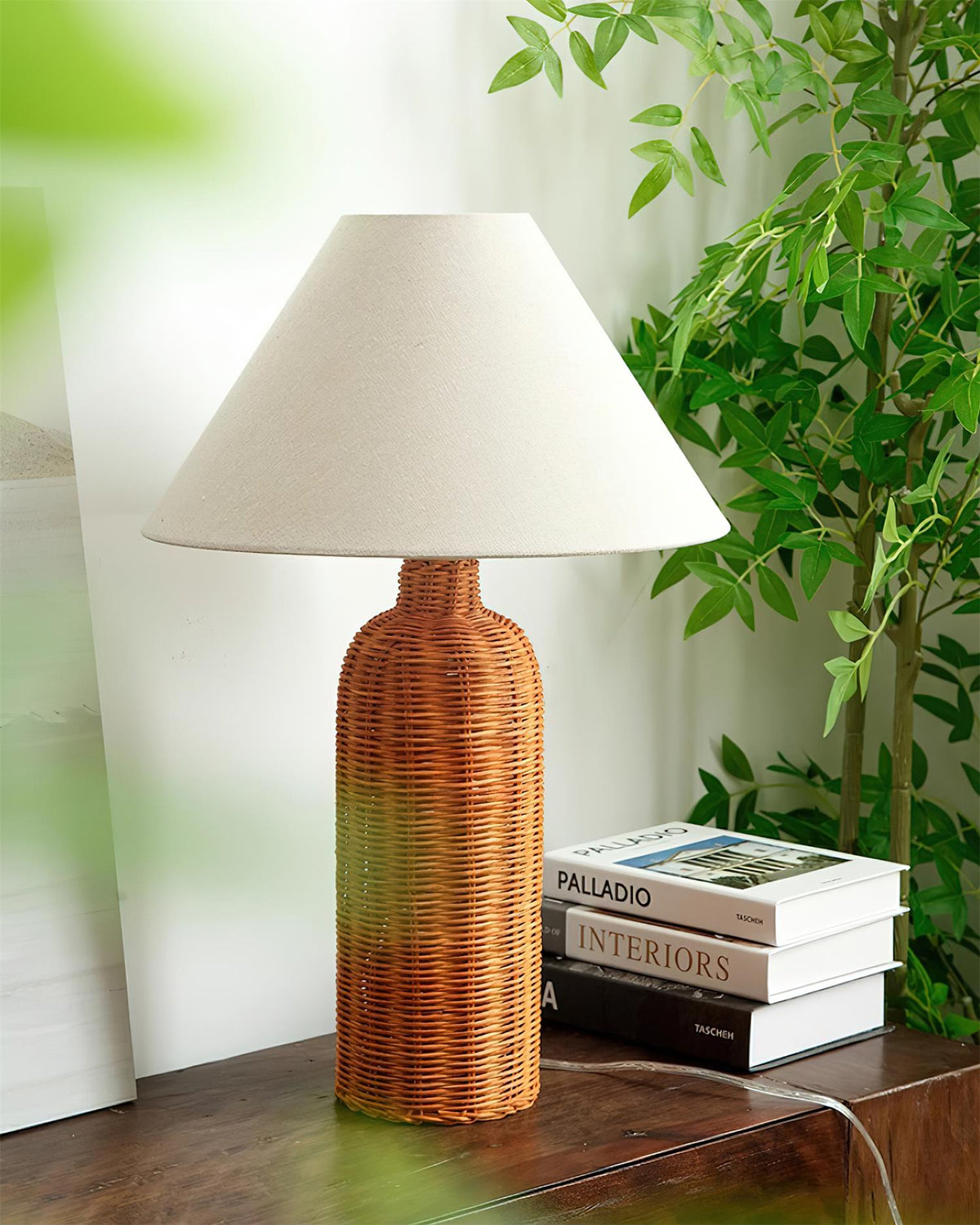 Orelinaya Table Lamp