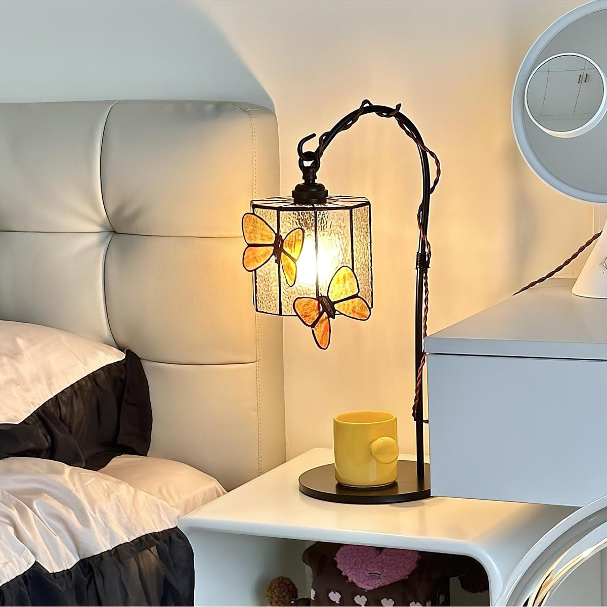 Teriirette Table Lamp