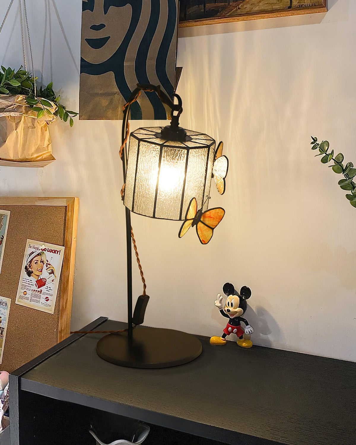 Teriirette Table Lamp