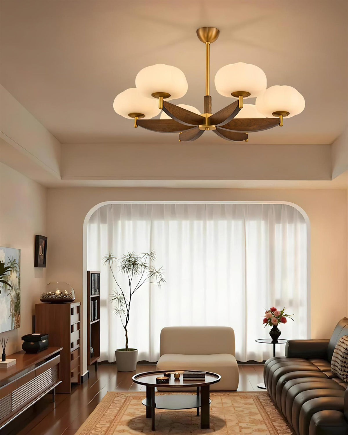 Lumarora Chandelier