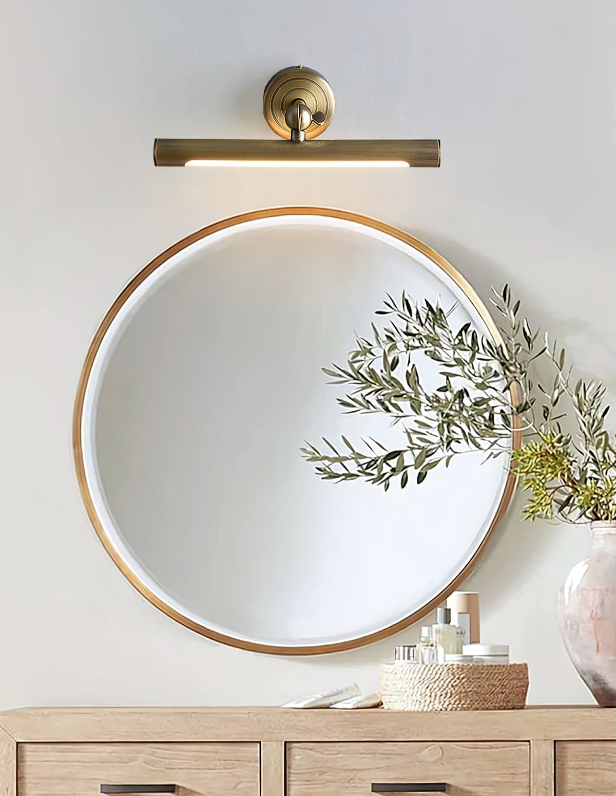 Novara Vanity Wall Light