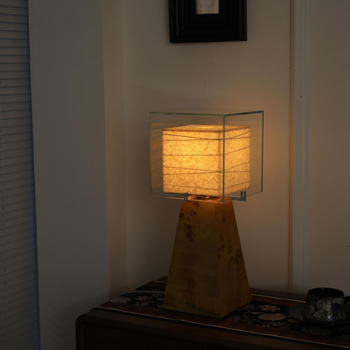 Ciruielle Table Lamp