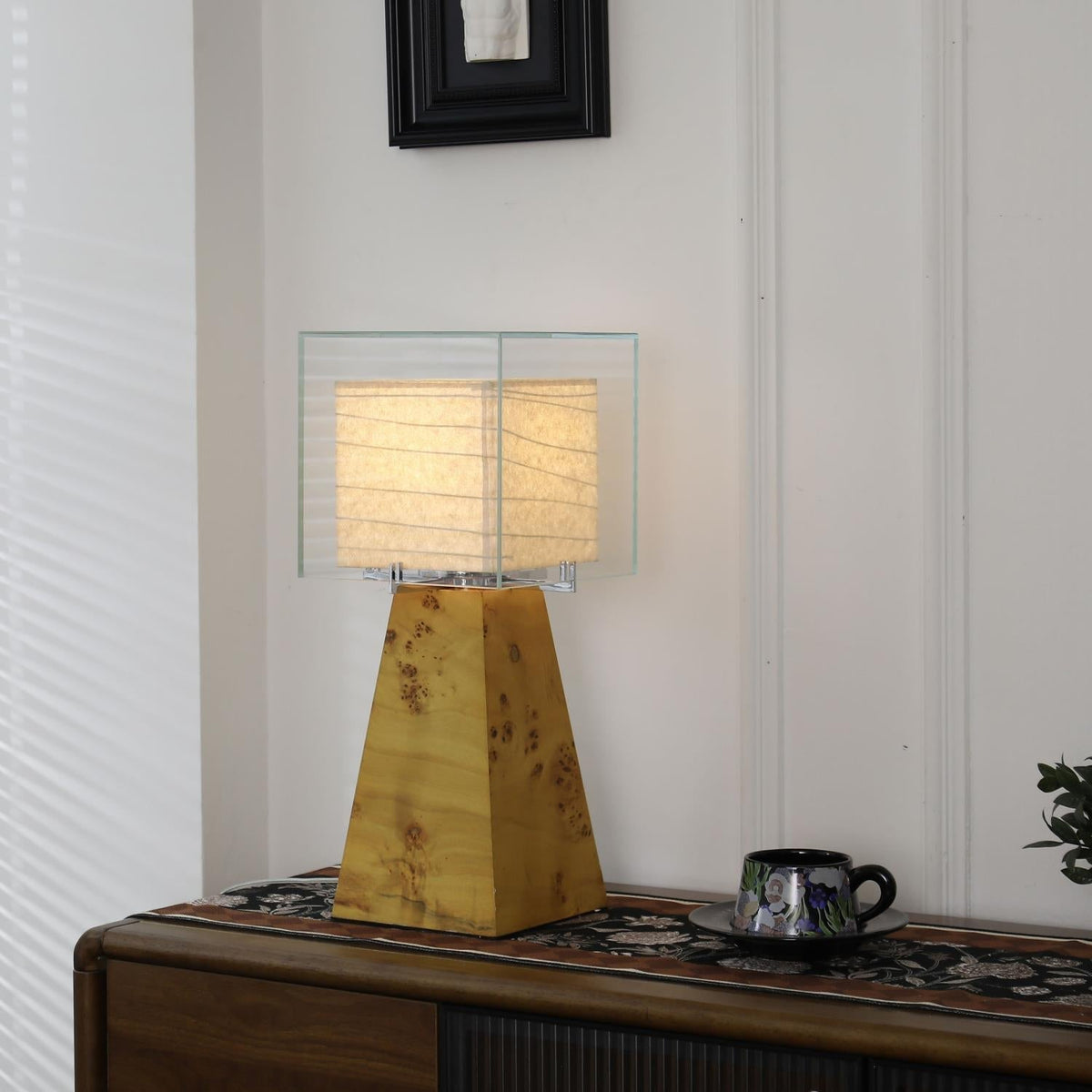 Ciruielle Table Lamp