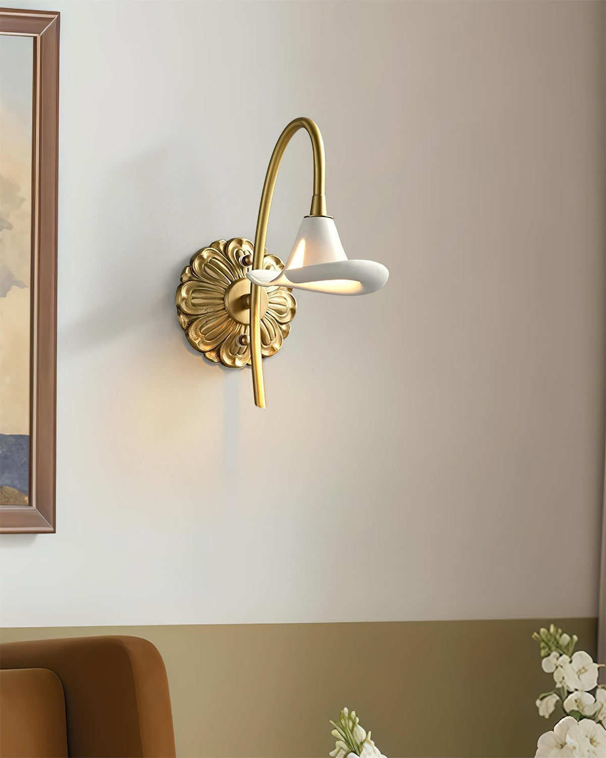 Rivaette Wall Lamp