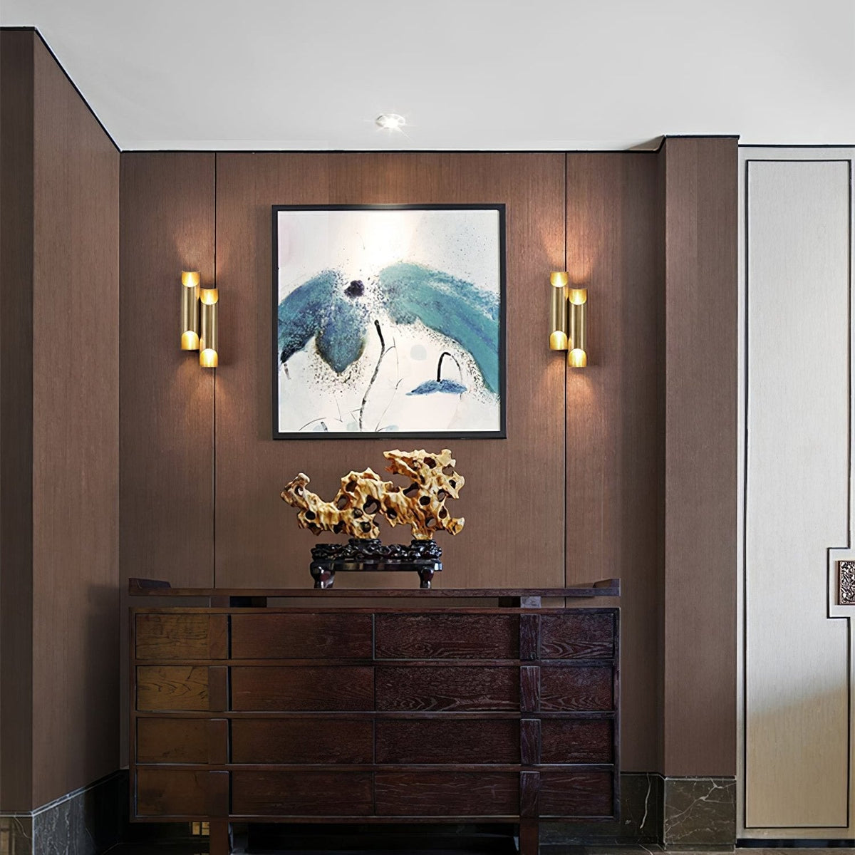 Zodoran Traditional Brass Wall Lamp