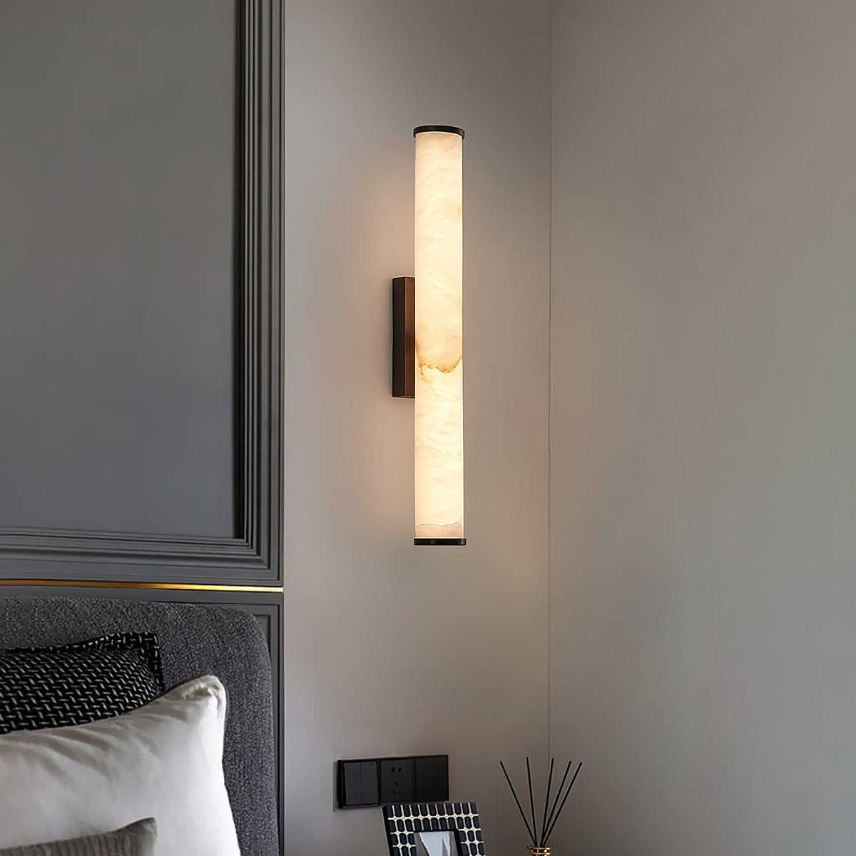 Wegobam Alabaster Vertical Cylindrical Wall Lamp