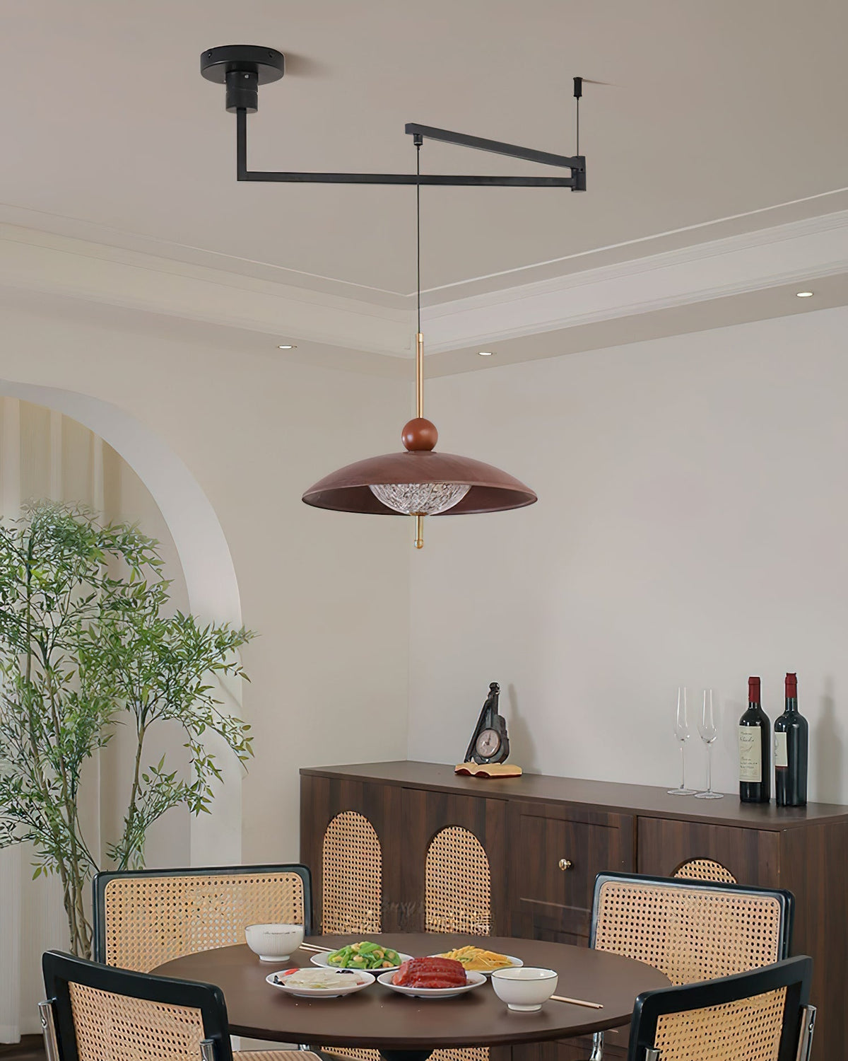 Elaivaya Wall Lamp