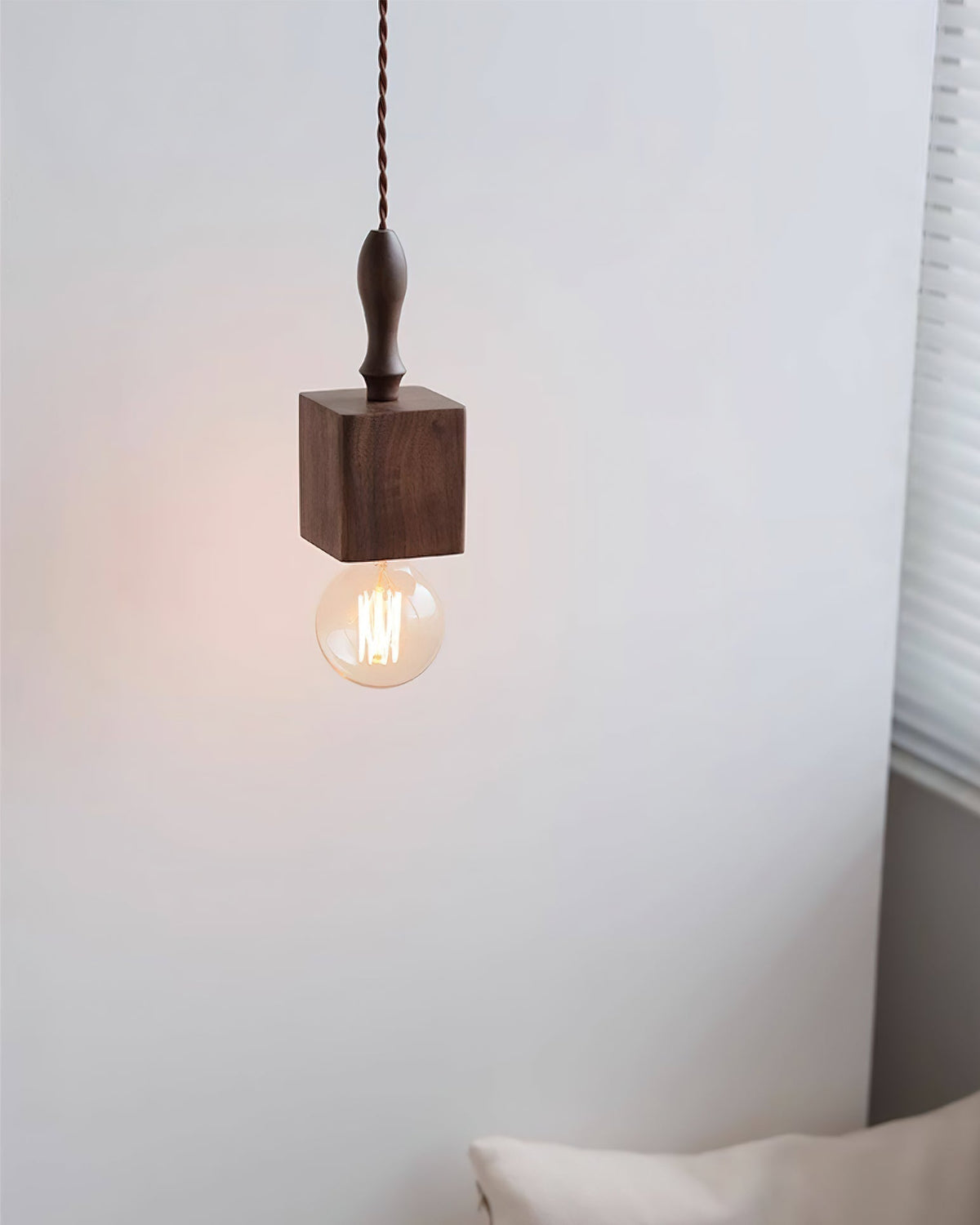 Viraelaya Pendant Light