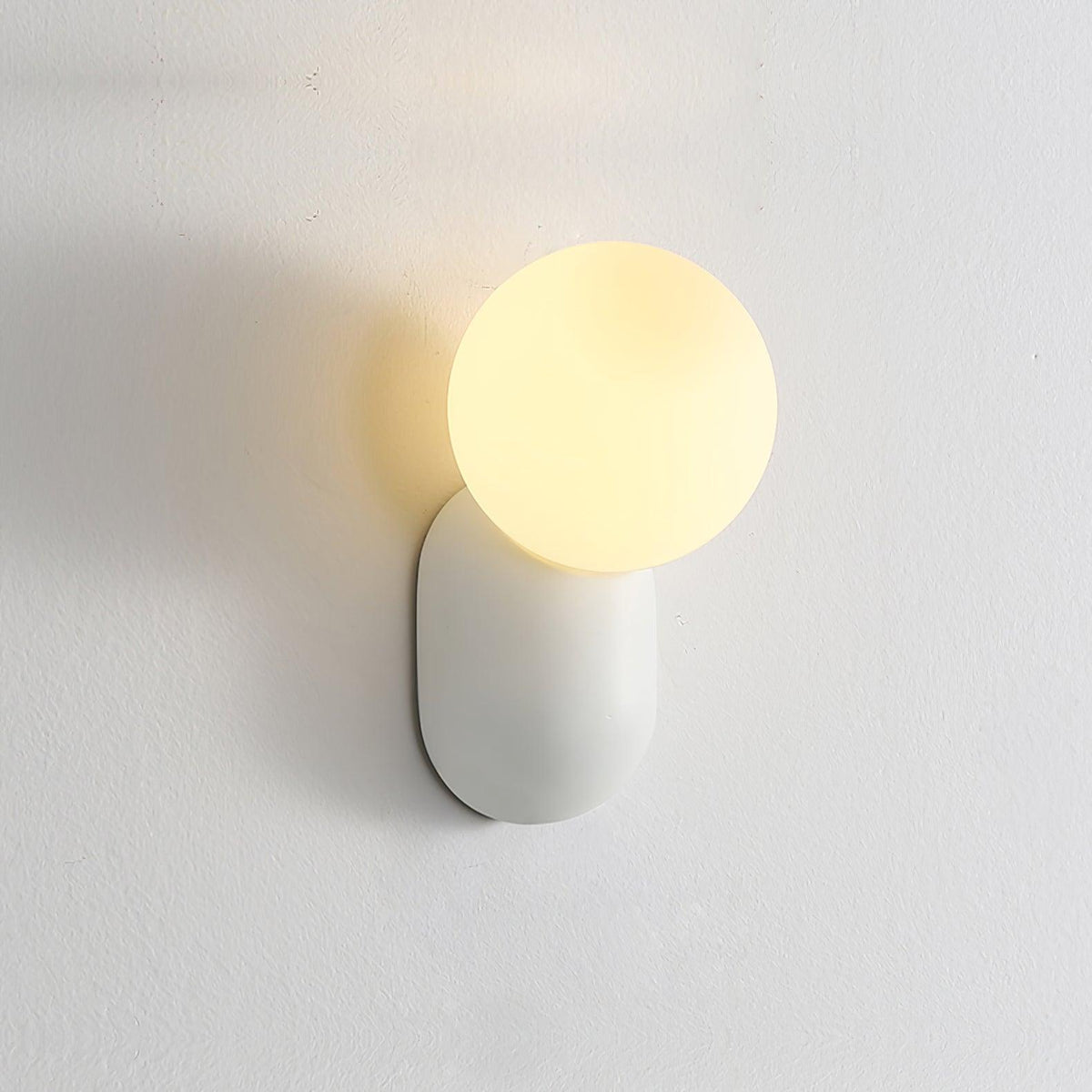 Nelo Minimalist Globe Wall Sconce