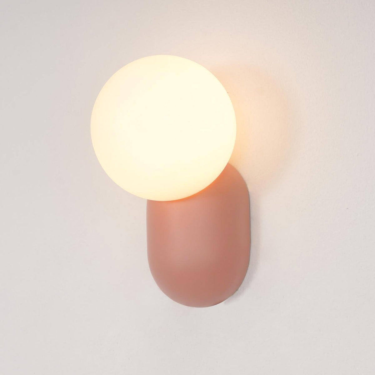 Nelo Minimalist Globe Wall Sconce