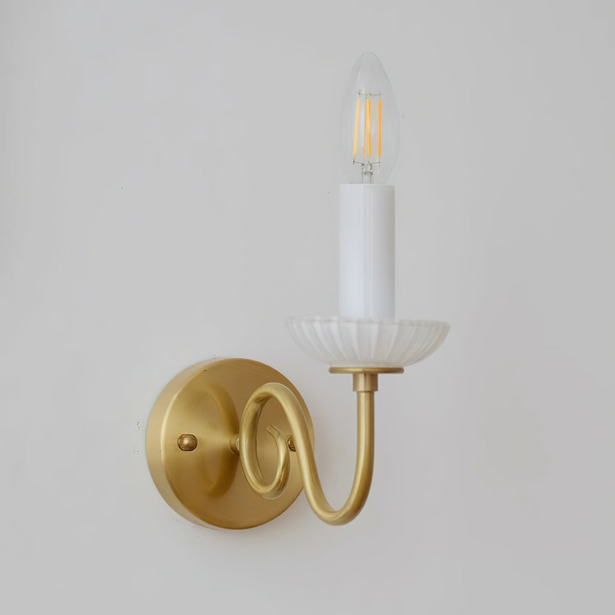 Lumeeria Wall Lamp