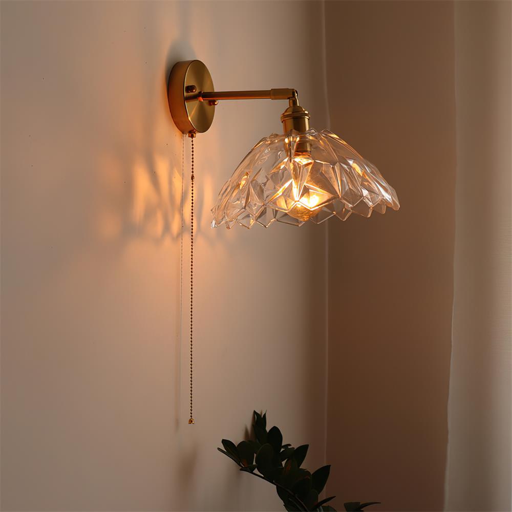 Rilo Wall Lamp Brass with Green/Clear Glass Shade and Pull Chain