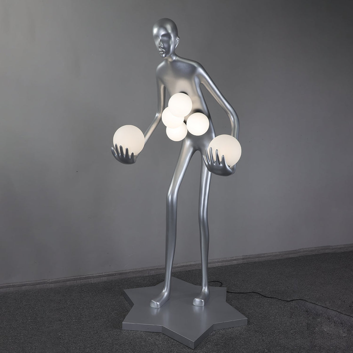 Silvaris Sculptural Floor Lamp