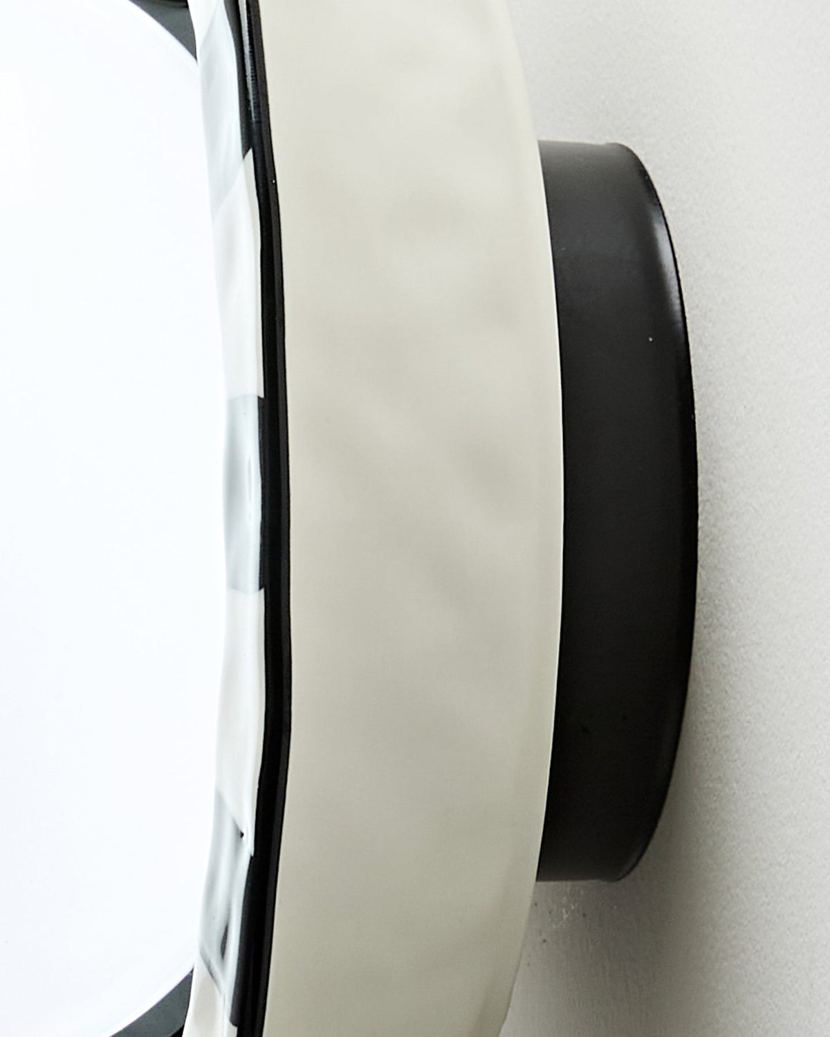 Oliviane Wall Lamp