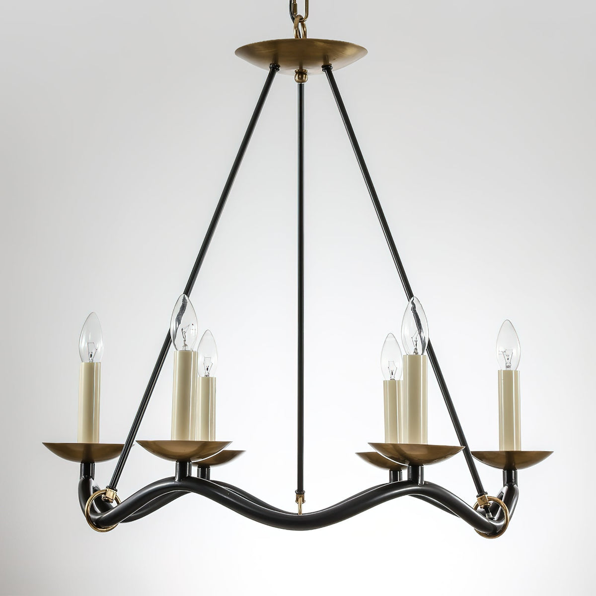 Evenor Elegance Vintage Brass Chandelier