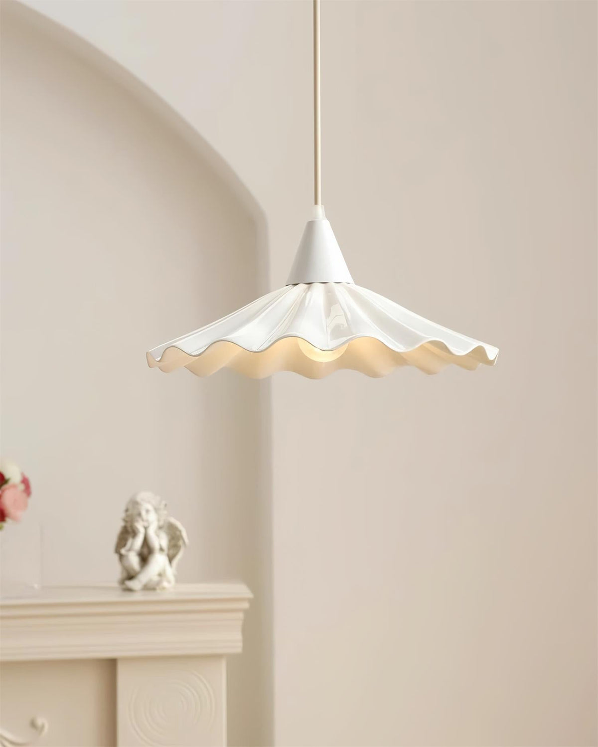 Zavo White Ceramic Pendant Light