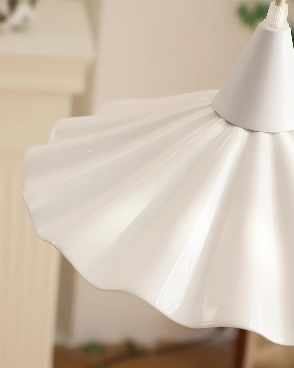 Zavo White Ceramic Pendant Light