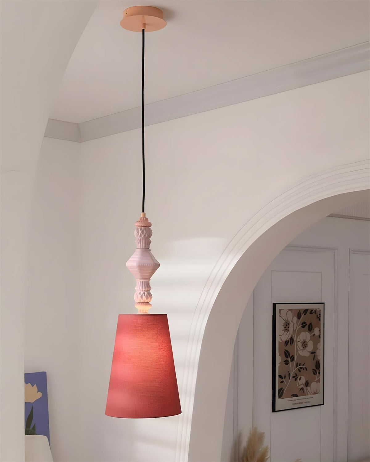 Teriivine Pendant Light