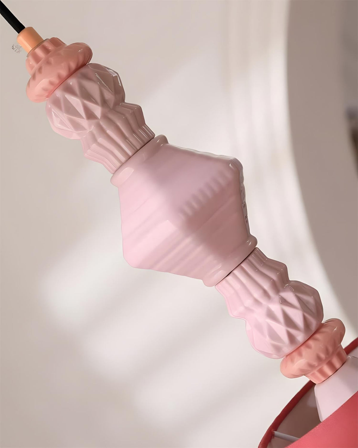 Teriivine Pendant Light