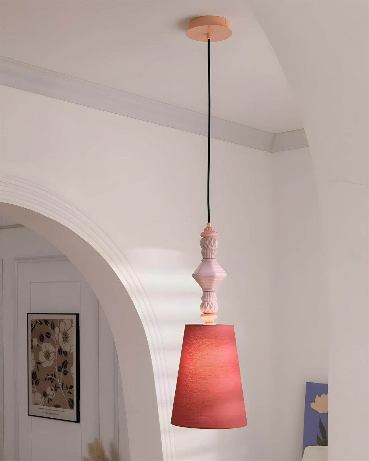 Teriivine Pendant Light
