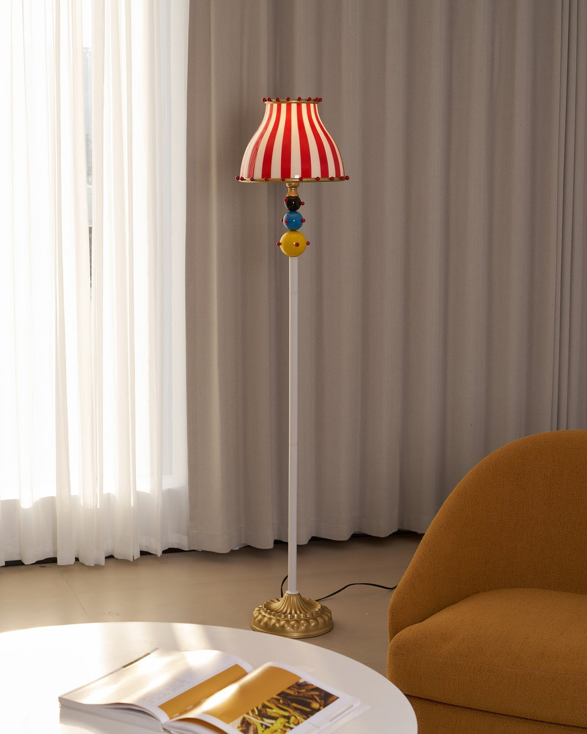 Teriaaine Floor Lamp