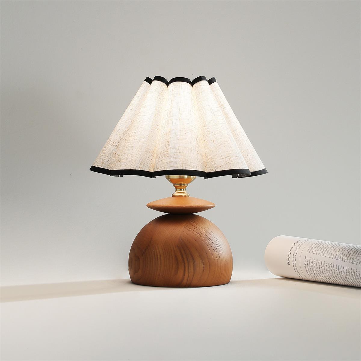 Renarora Table Lamp