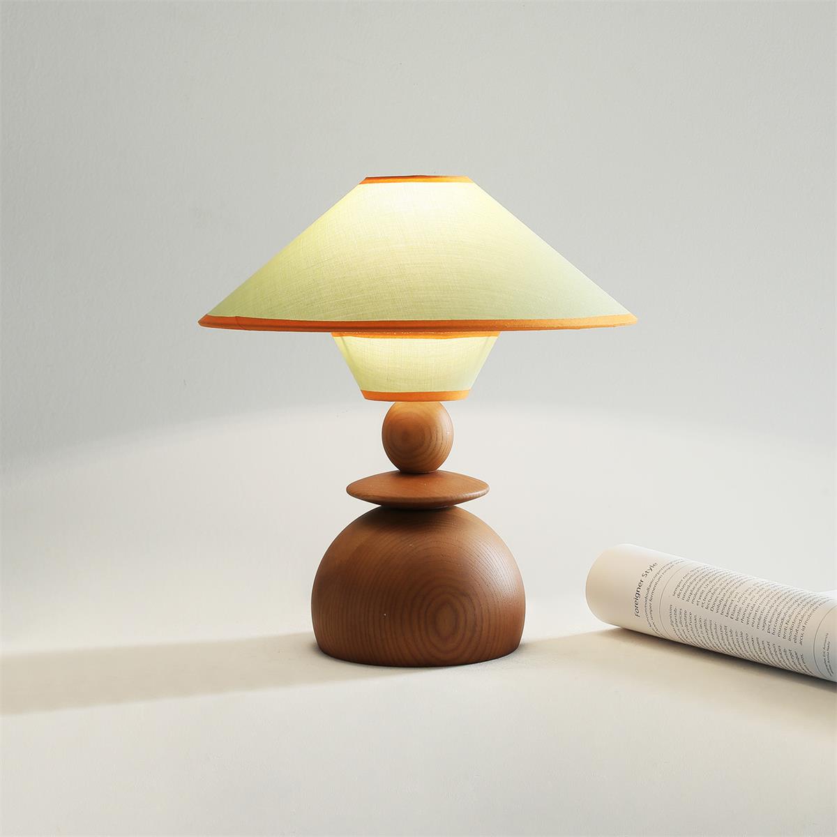 Renarora Table Lamp