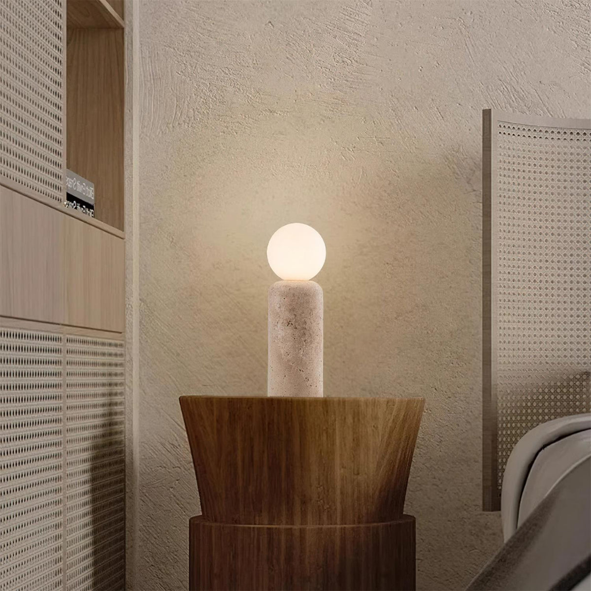 Riviviella Table Lamp