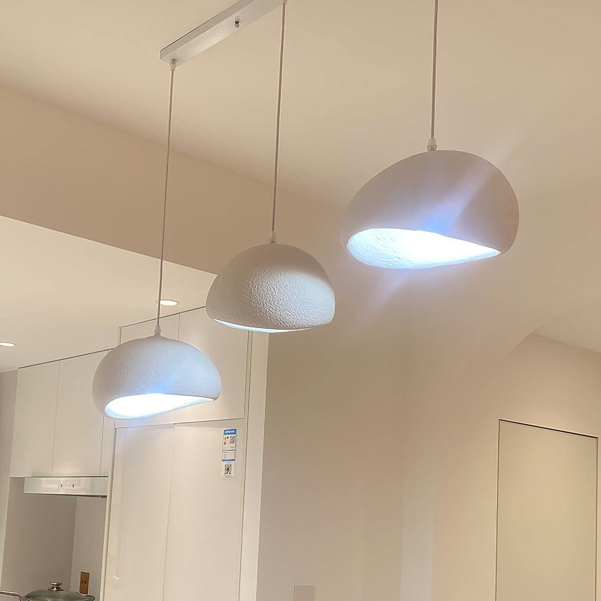 Ivinan Minimalist Cloud Pendant Light