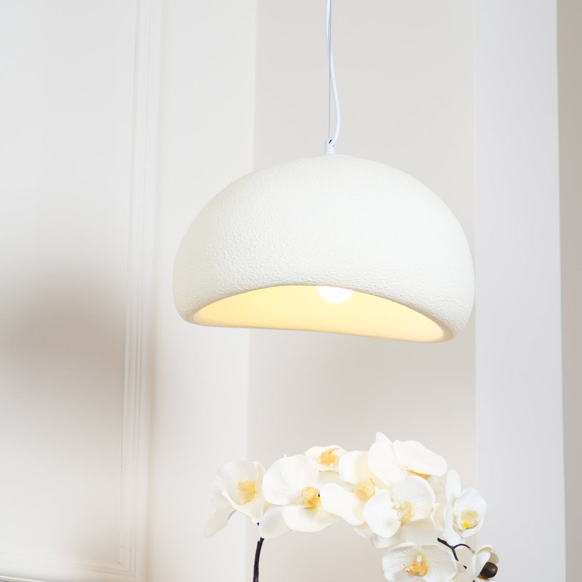 Ivinan Minimalist Cloud Pendant Light