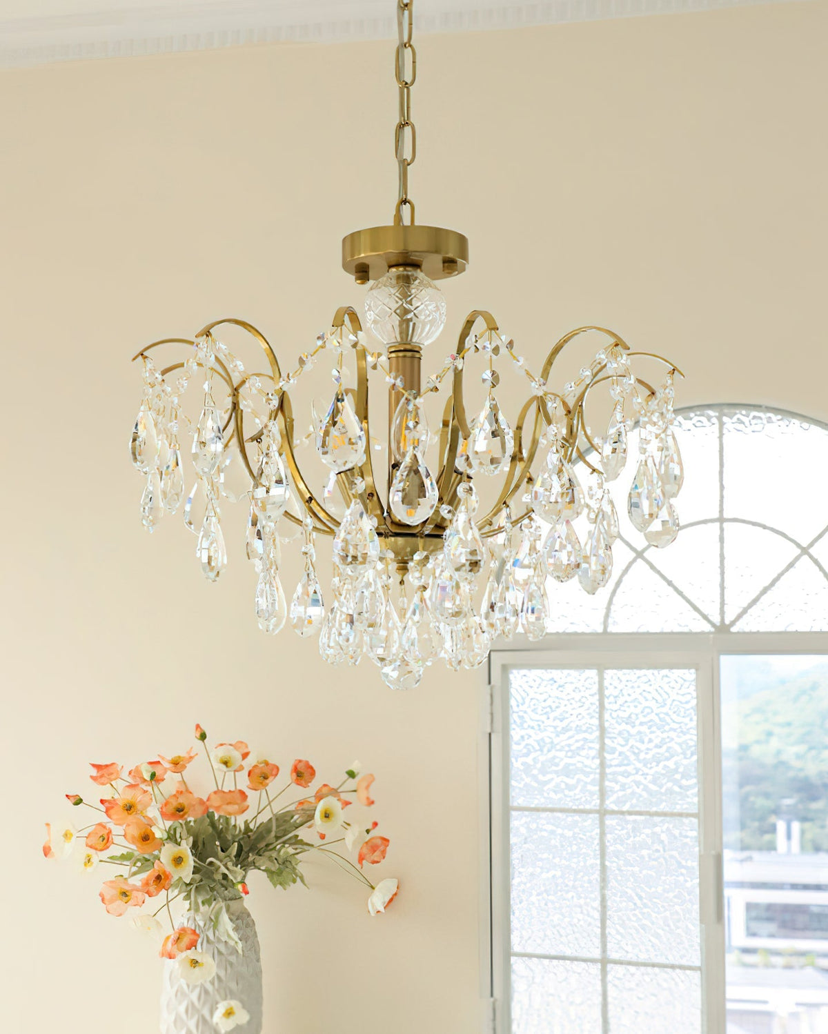 Eveloria Crystal Chandelier