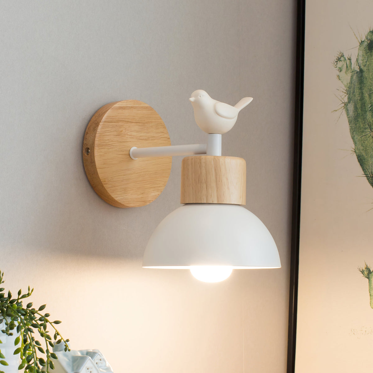 Avenerella Bird Wall Lamp