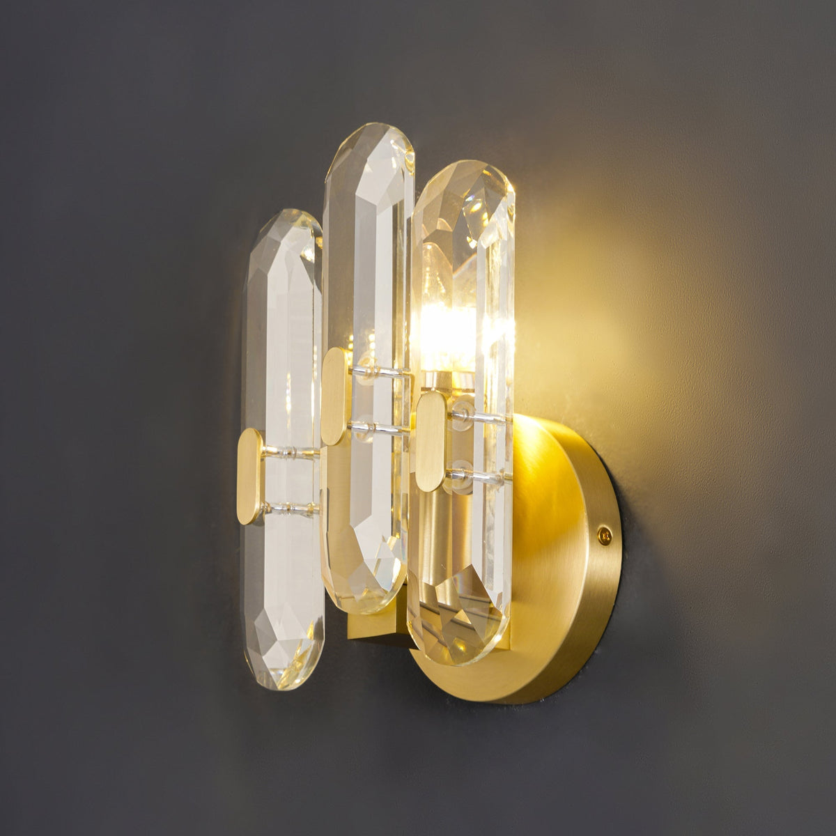 Gevon Postmodern Luxury Crystal Sconce Wall Lamp