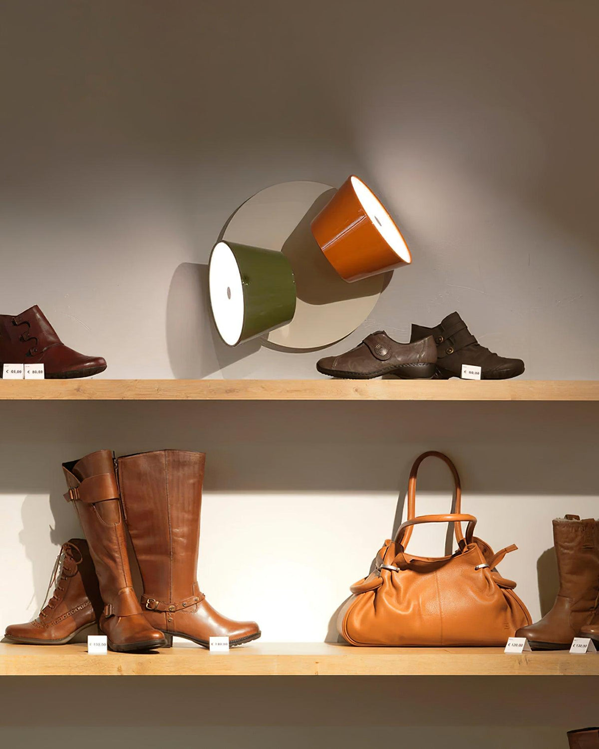 Fivra Wall Lamp