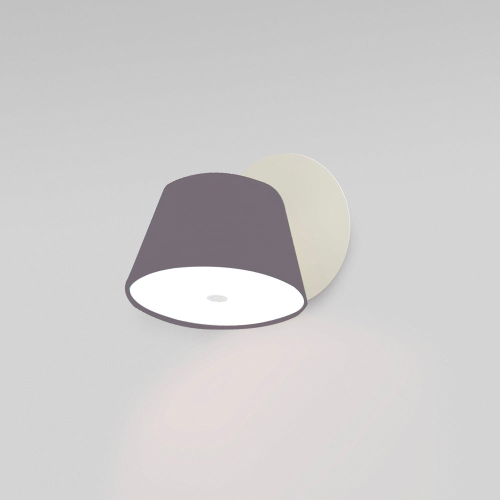 Fivra Wall Lamp