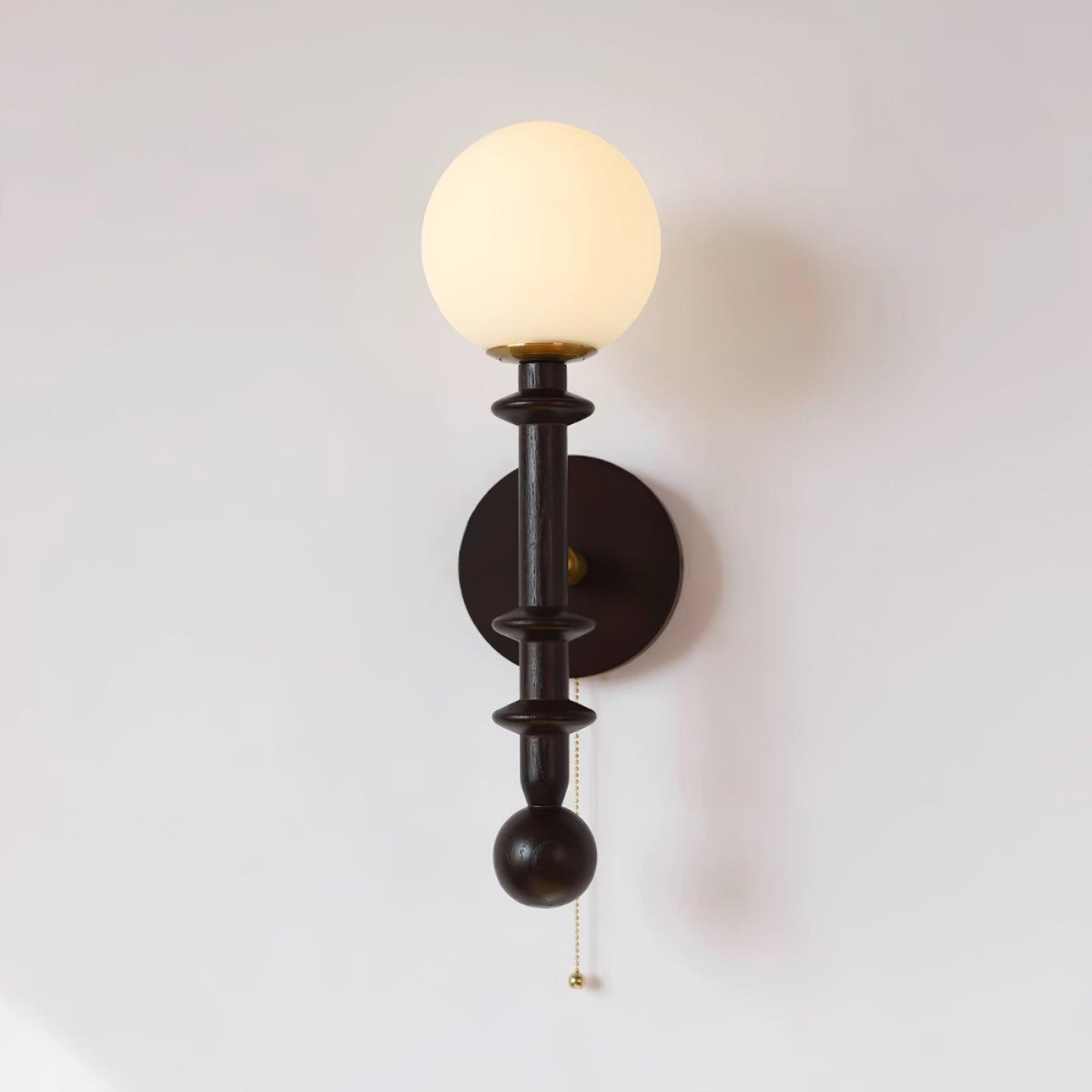 Velno Wall Lamp