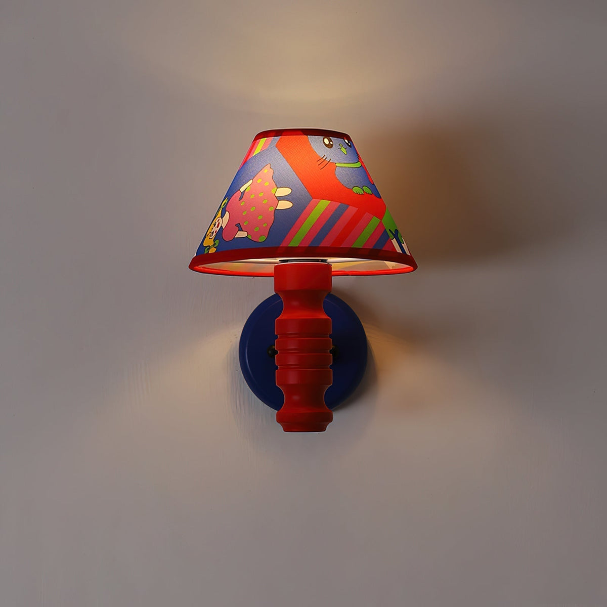 Kaler Wall Lamp