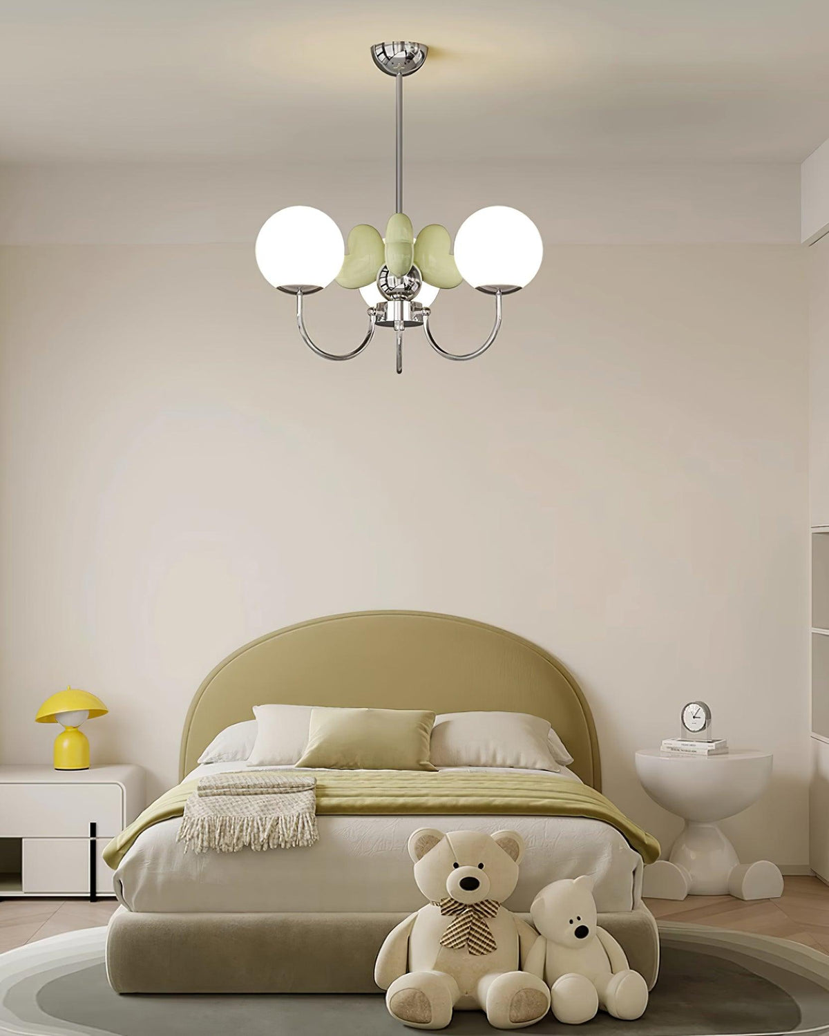 Elaiissa Chandelier