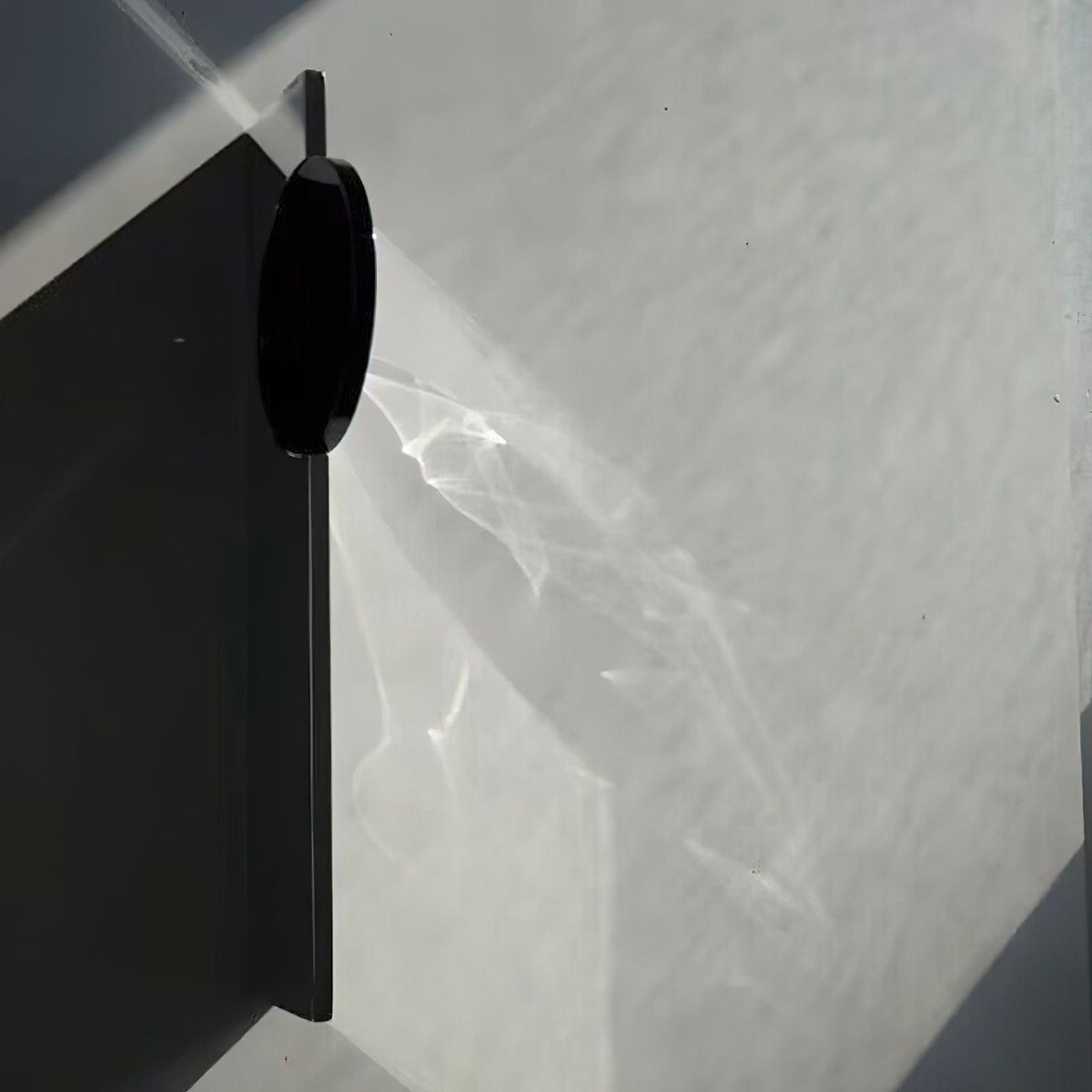 Walo Creative Light And Shadow Wall Lamp