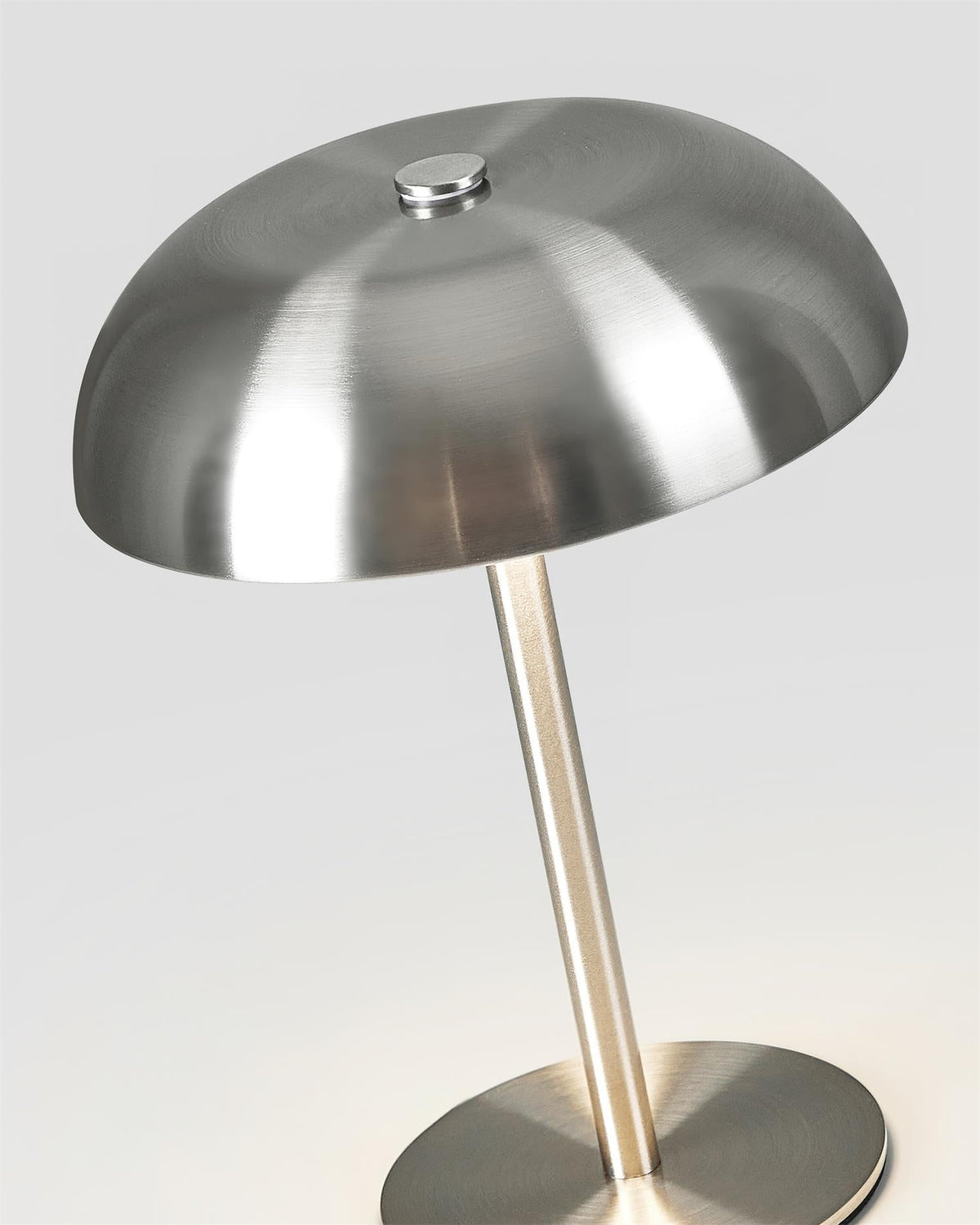 Seleline Charge Table Lamp