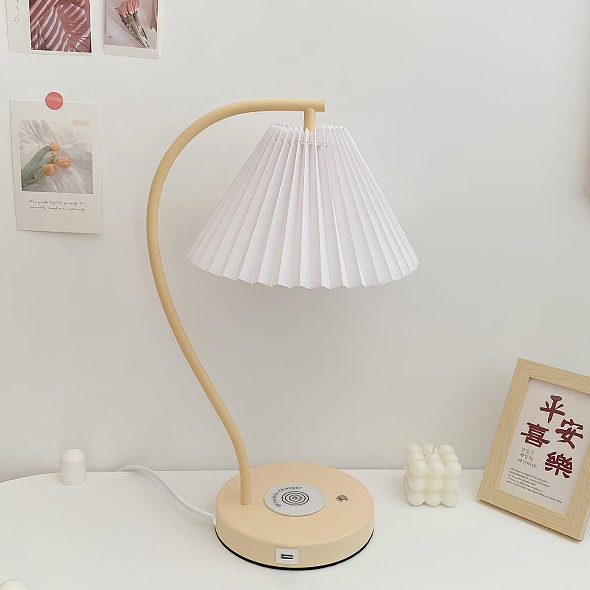 Breezie Table Lamp