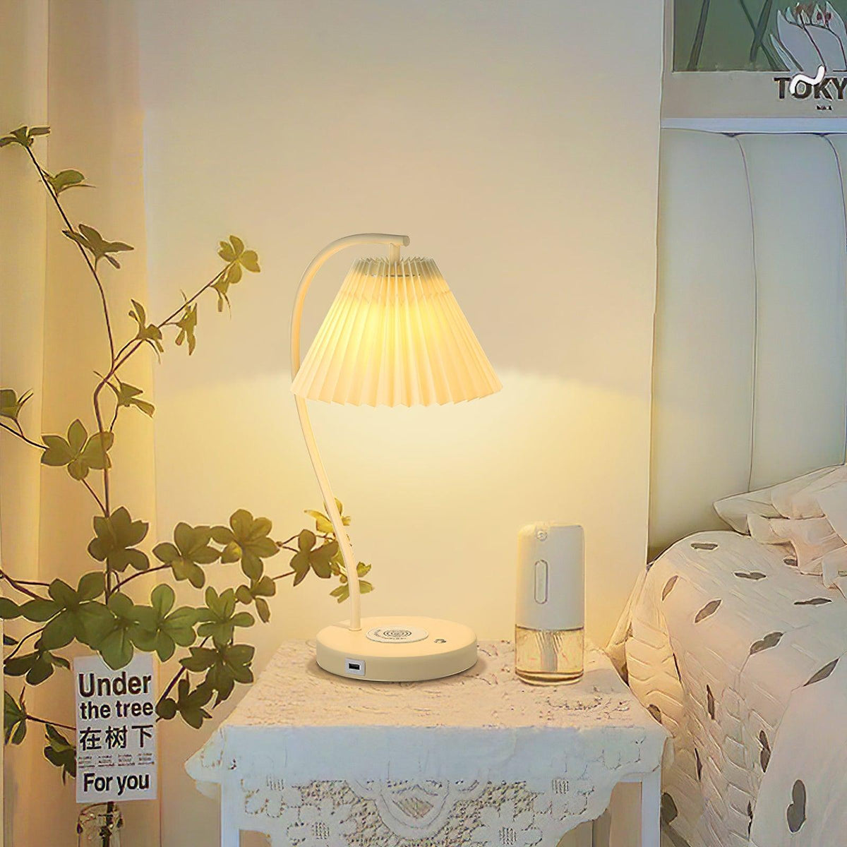 Breezie Table Lamp