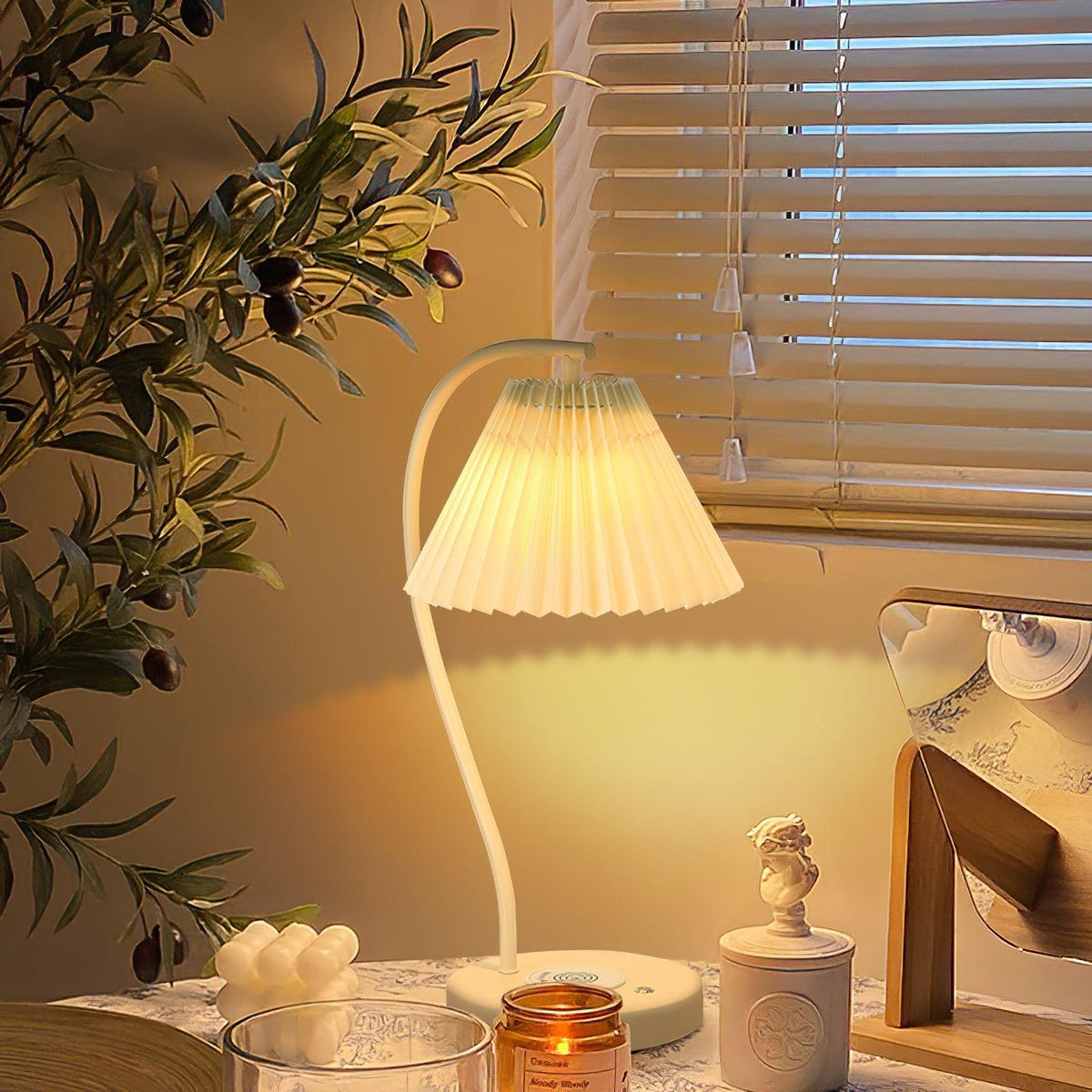 Breezie Table Lamp
