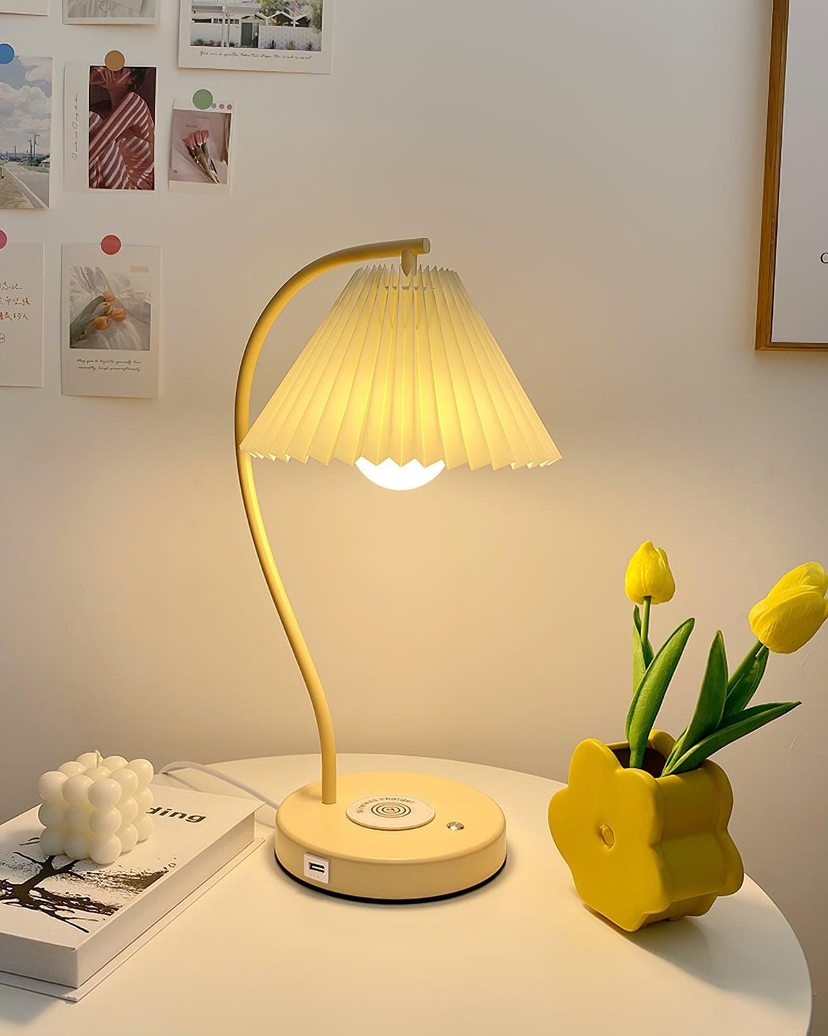 Breezie Table Lamp