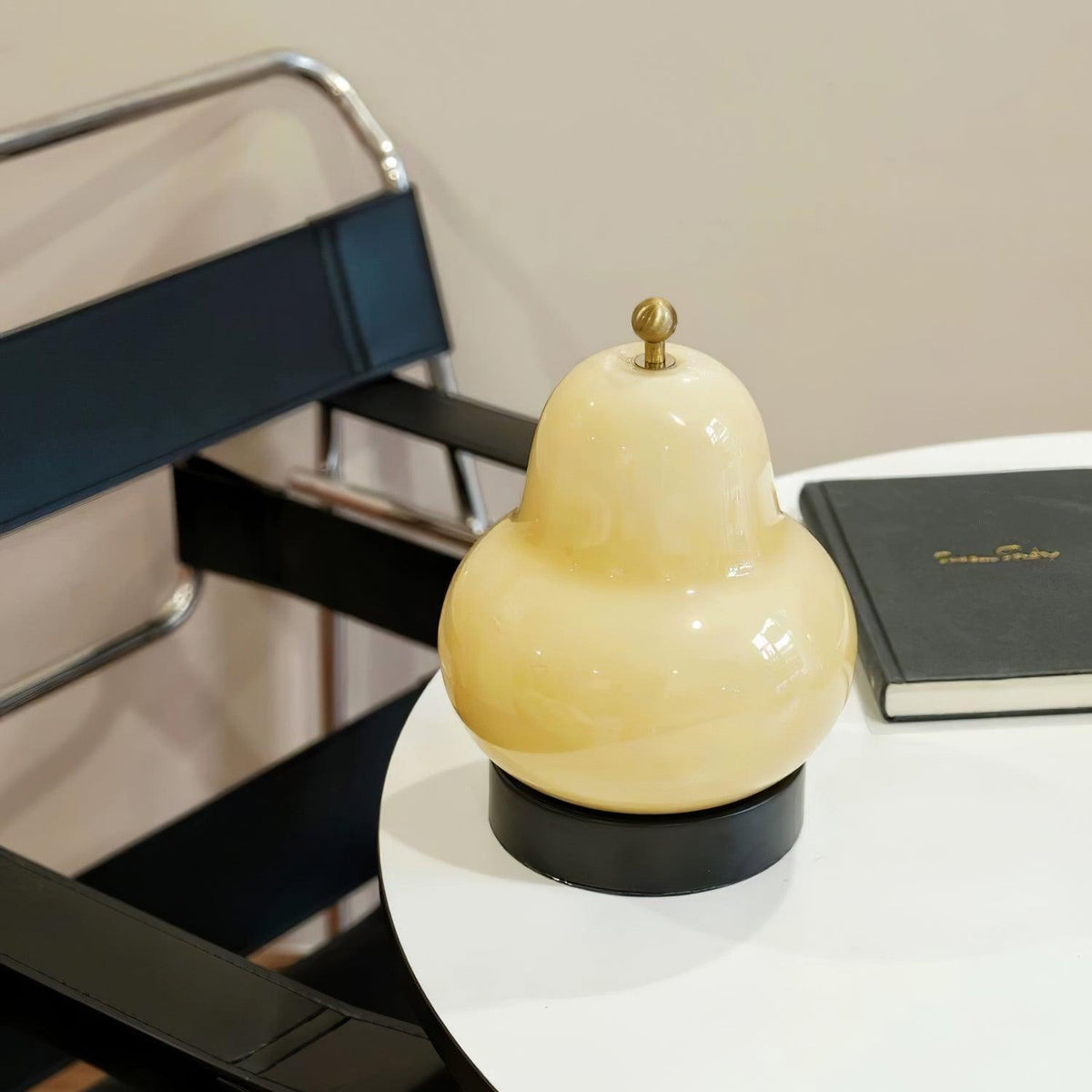 Rivoria Table Lamp (built-in battery)