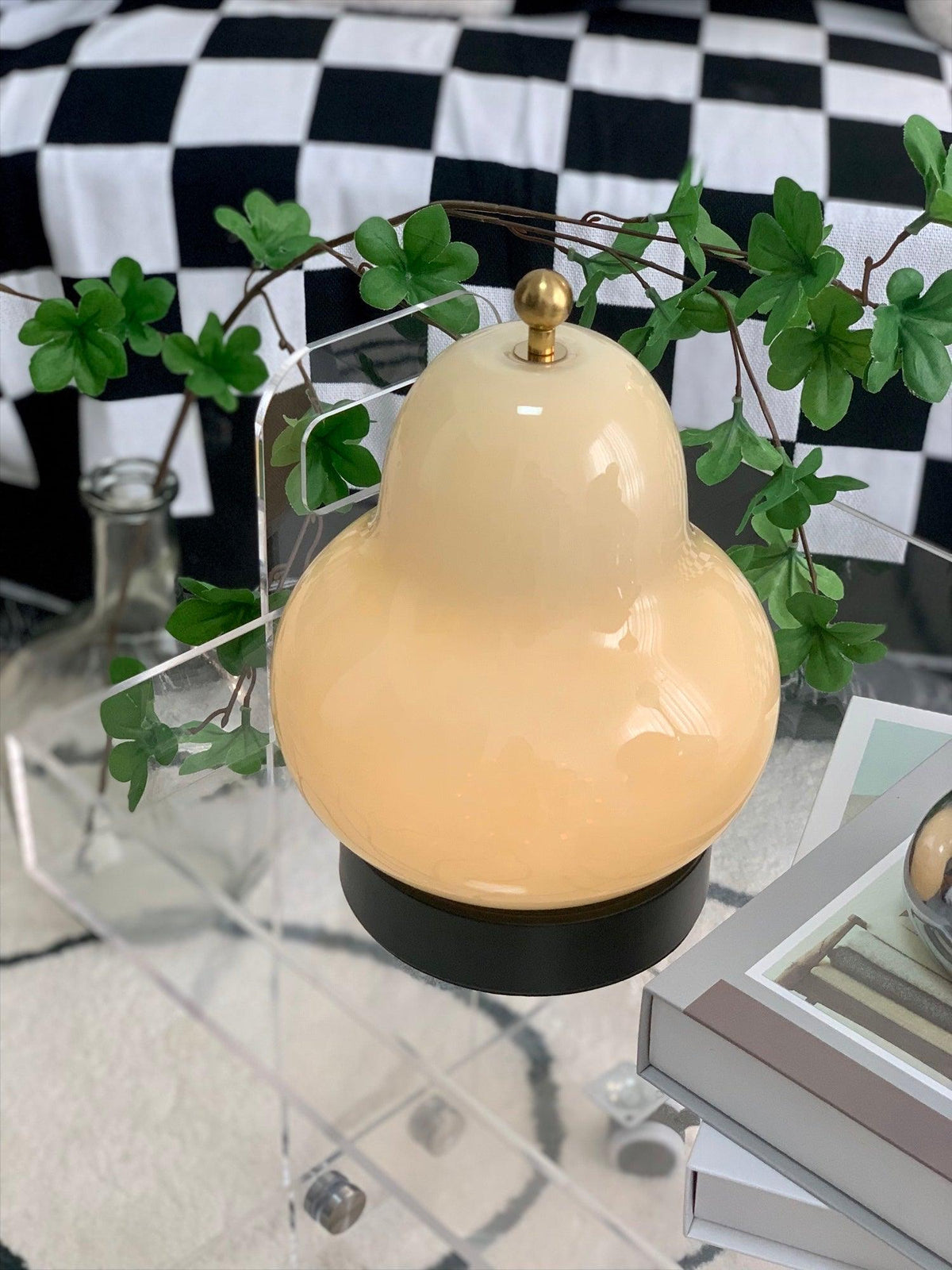Rivoria Table Lamp (built-in battery)