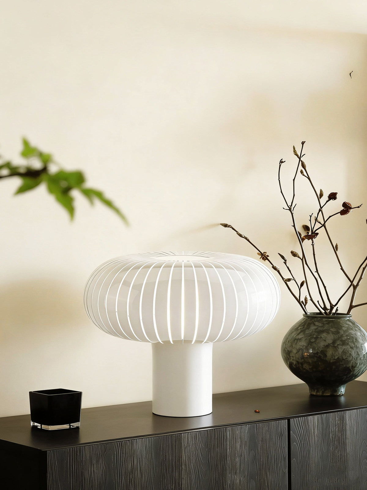 Selerella Table Lamp