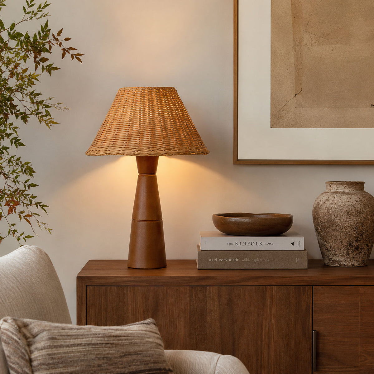 Orelanelle Table Lamp