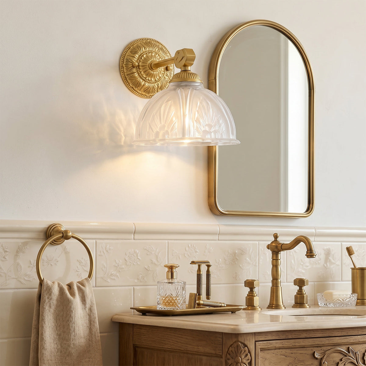 Bravonne Wall Sconce